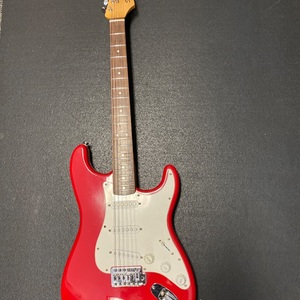 Squier Bullet Strat
