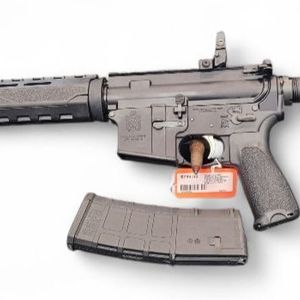 Springfield Armory Saint