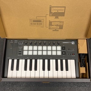 Novation Launchkey Mini